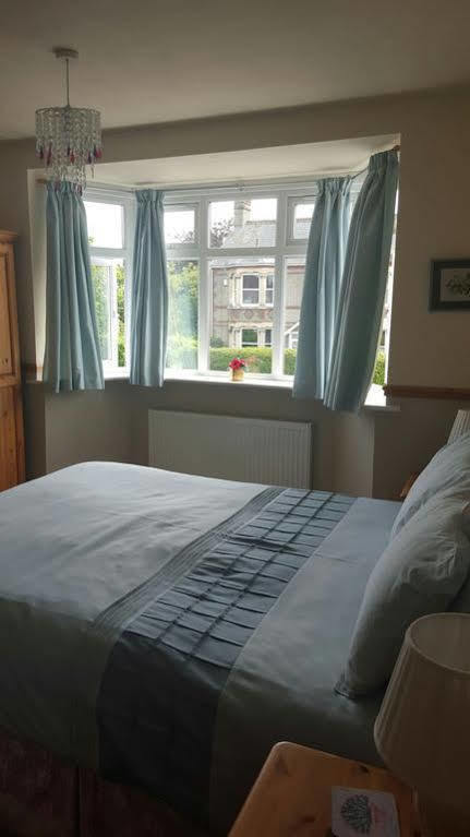 Alington House Bed and Breakfast CBG Eksteriør billede
